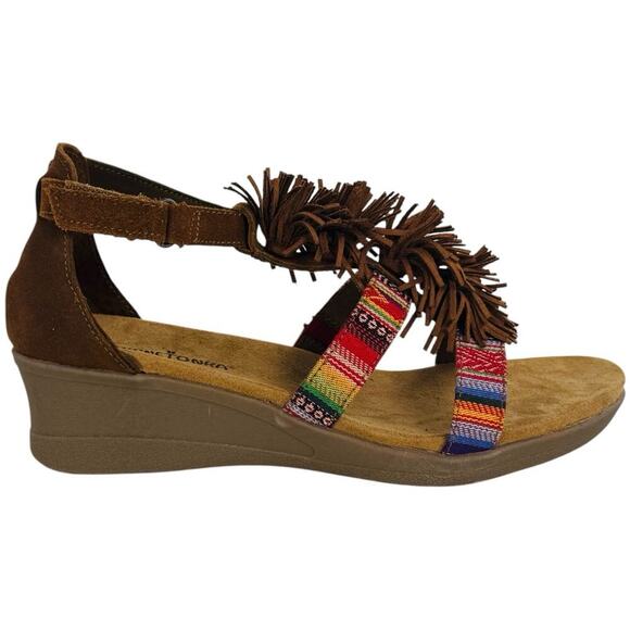 NWB Minnetonka Desi Fringe Suede Ankle Strap Wedge Sandal Brown Women's Size 9M - Picture 6 of 15